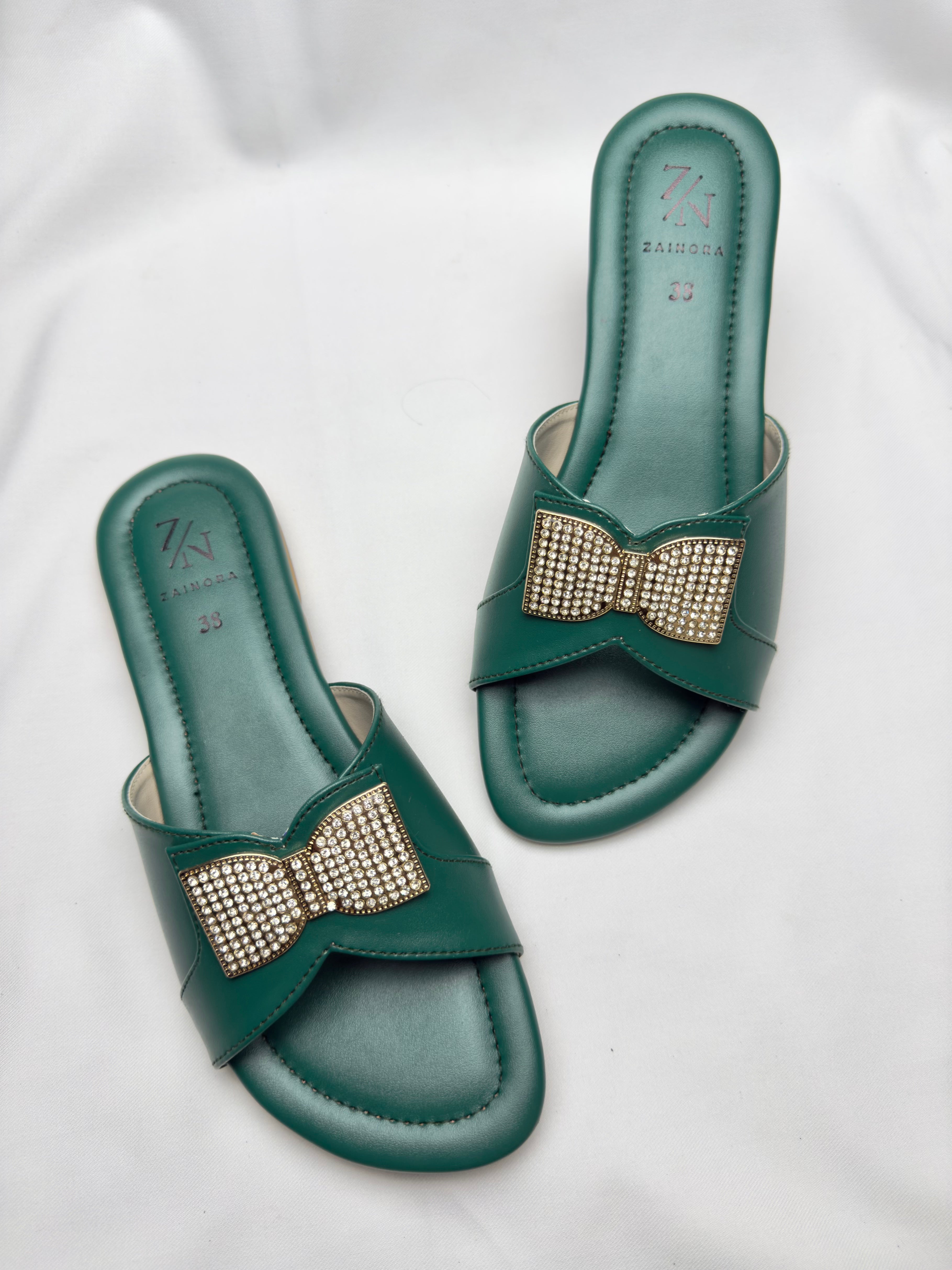 Elegant Bow Slide for Women