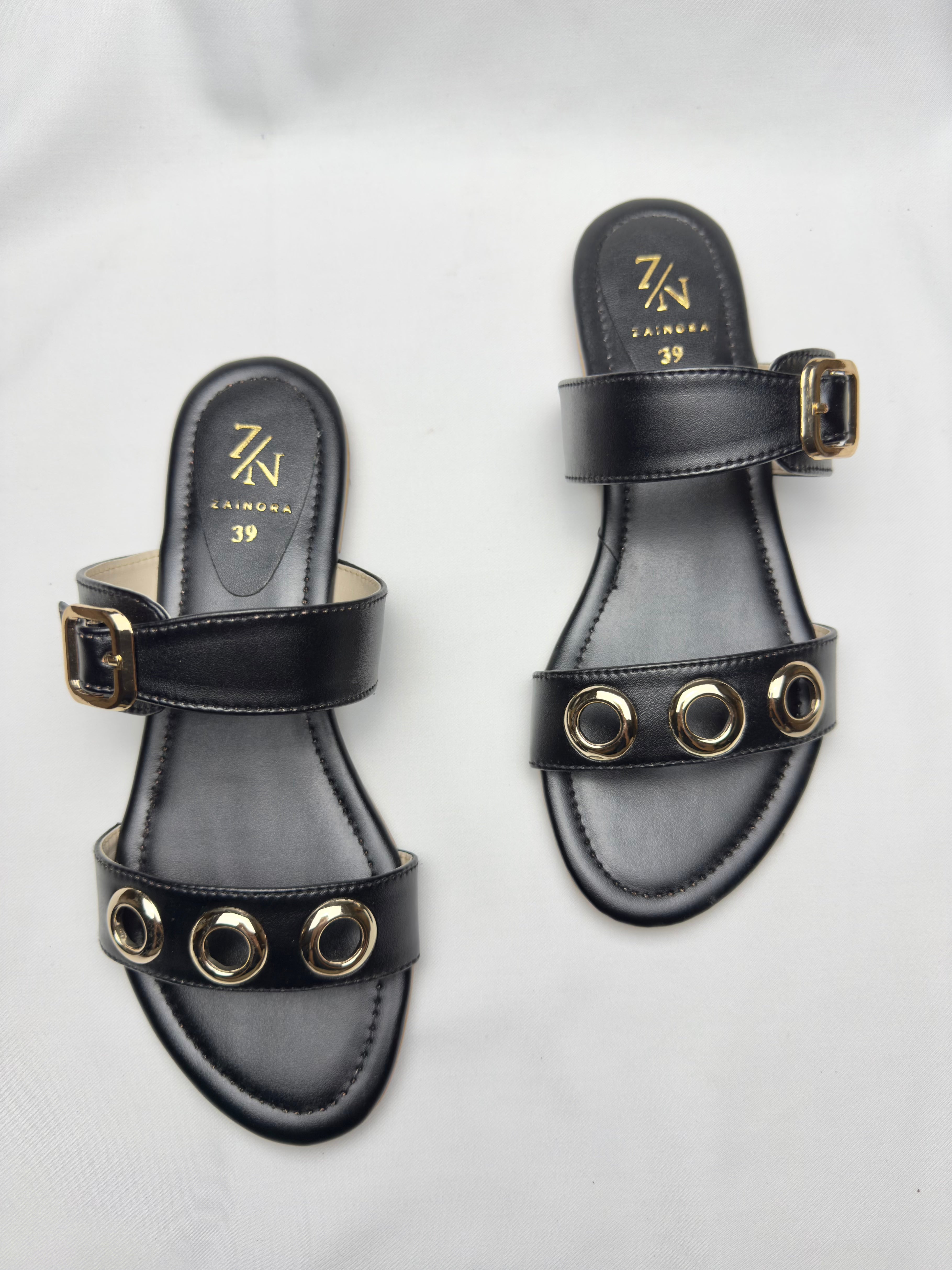 Bold Buckle Strap for Women