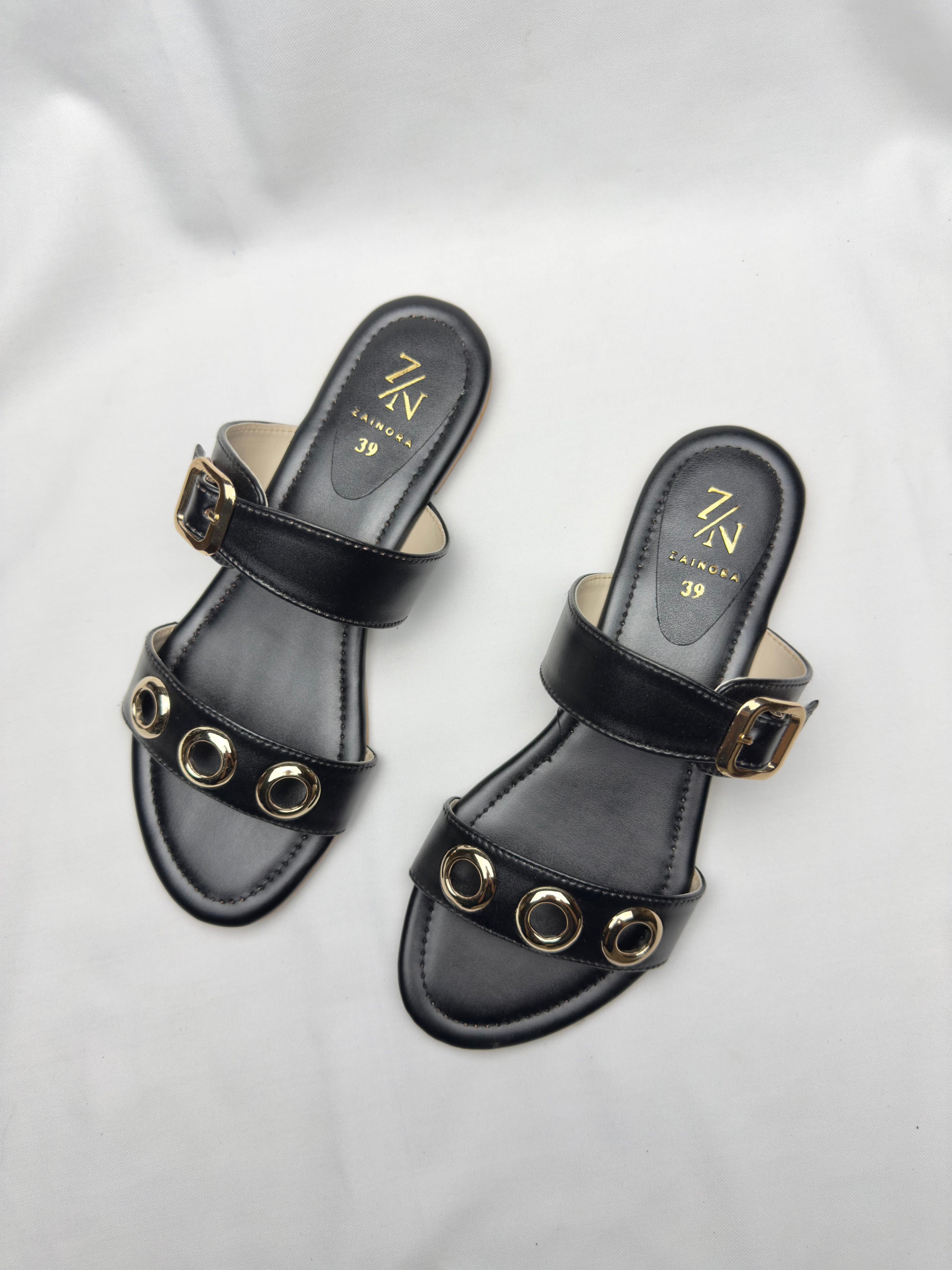 Bold Buckle Strap for Women