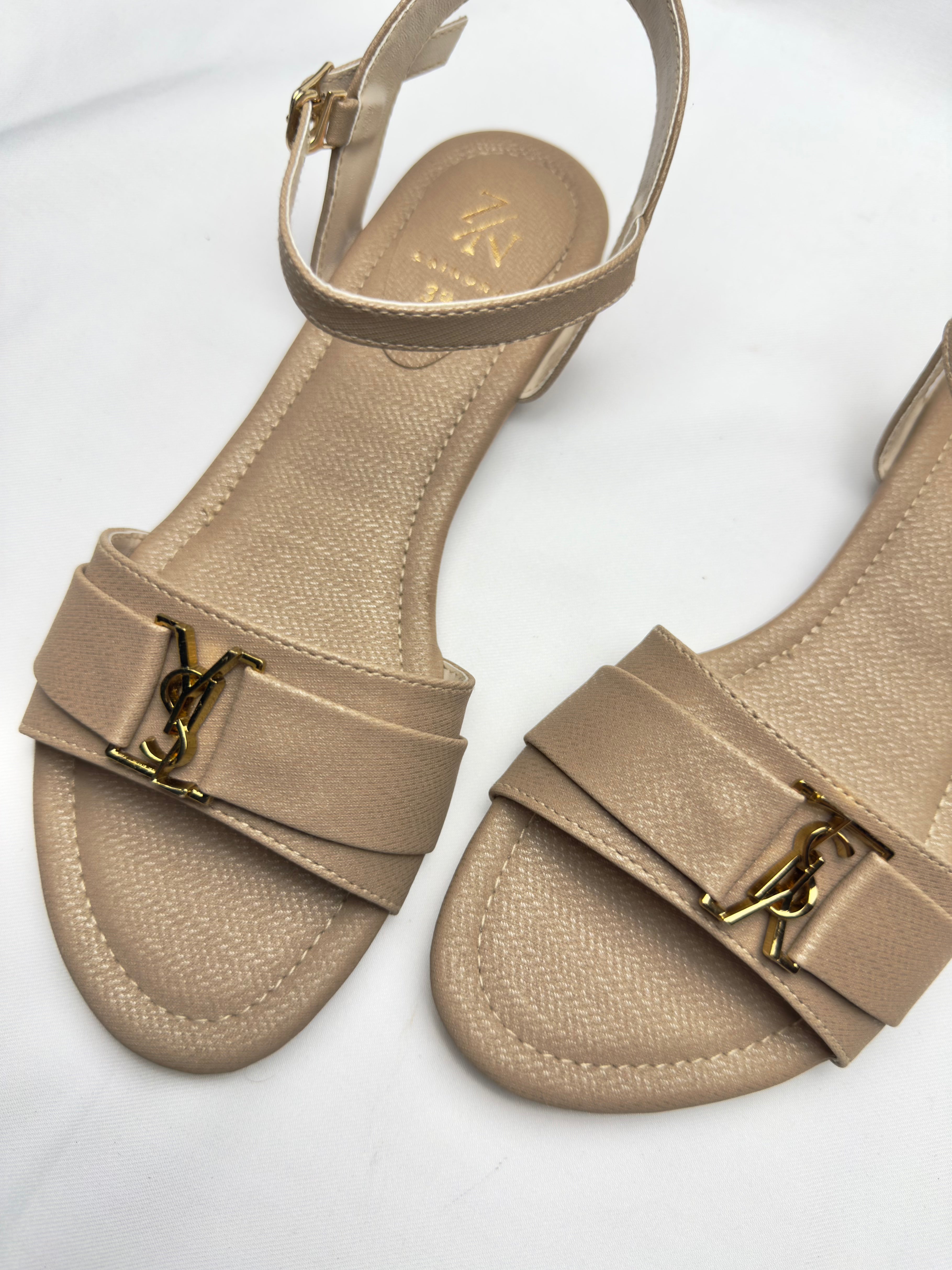 Women's Designer-Inspired Ankle Strap Sandals