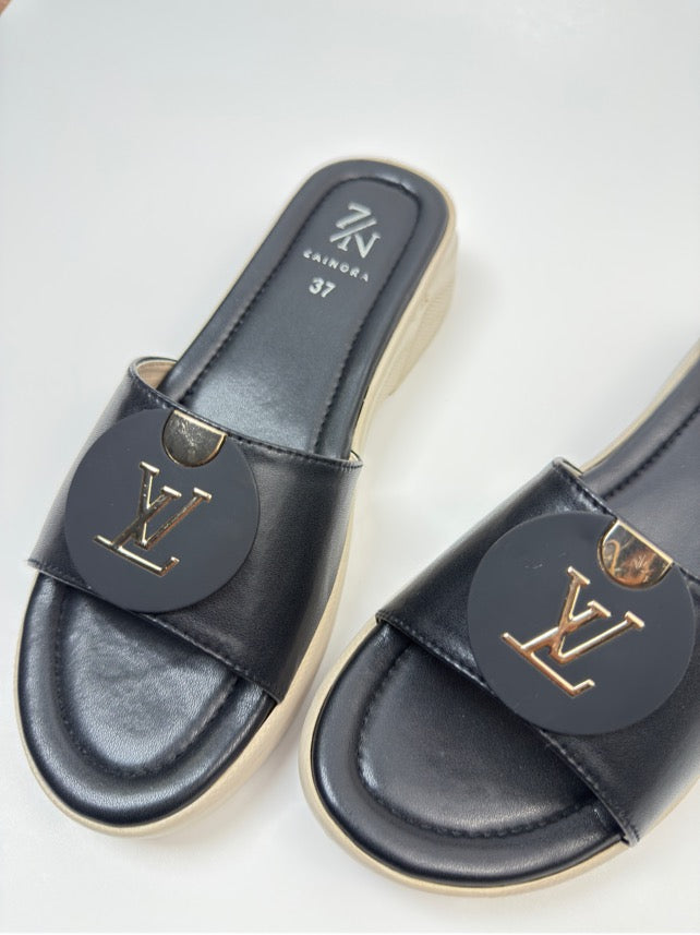 Women's Slip-On Platform